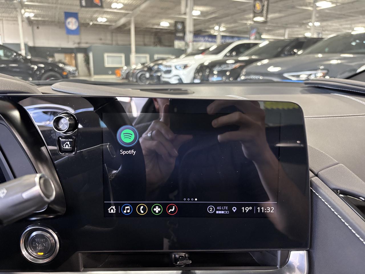 2022 Chevrolet Corvette Stingray|1LT|NAV|TARGAROOF|BOSE|ZMODE|RAPIDBLUE|++ Photo