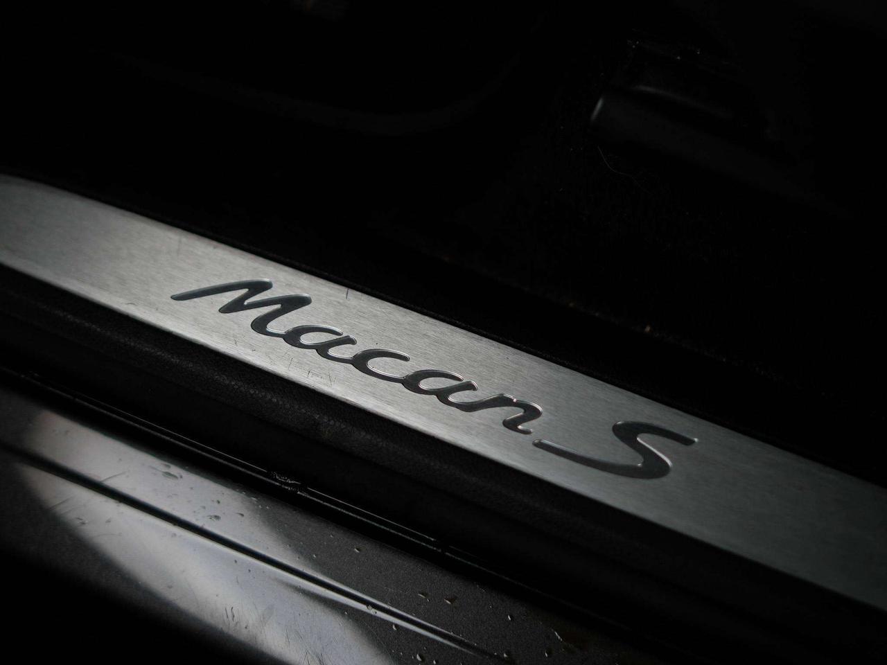 2015 Porsche Macan S | PANO Photo