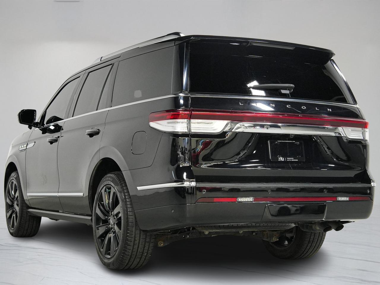 2023 Lincoln Navigator RESERVE | 7 PASS | PANO | 22 IN Photo4