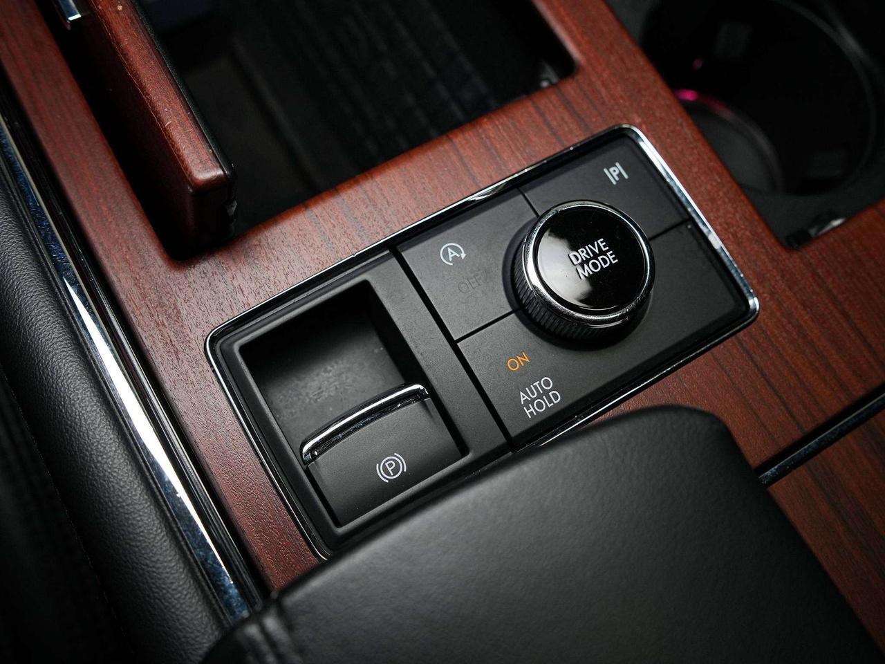 2023 Lincoln Navigator RESERVE | 7 PASS | PANO | 22 IN Photo