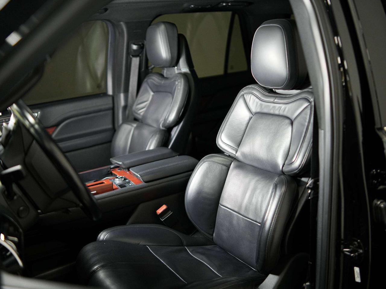 2023 Lincoln Navigator RESERVE | 7 PASS | PANO | 22 IN Photo