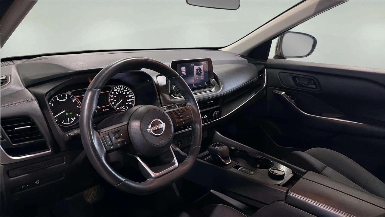 2024 Nissan Rogue S AWD | CLEAN CARFAX| STARTER| CARPLAY|  HTD SEATS Photo