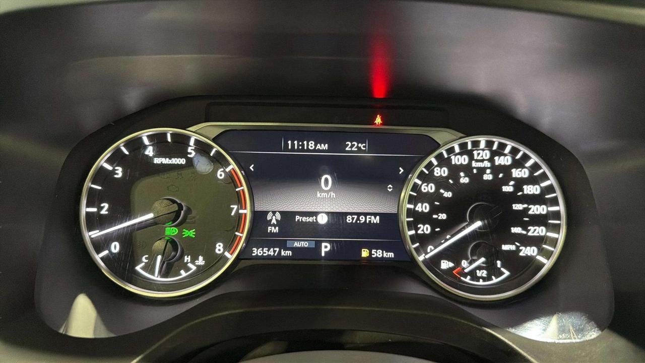 2024 Nissan Rogue S AWD | CLEAN CARFAX| STARTER| CARPLAY|  HTD SEATS Photo