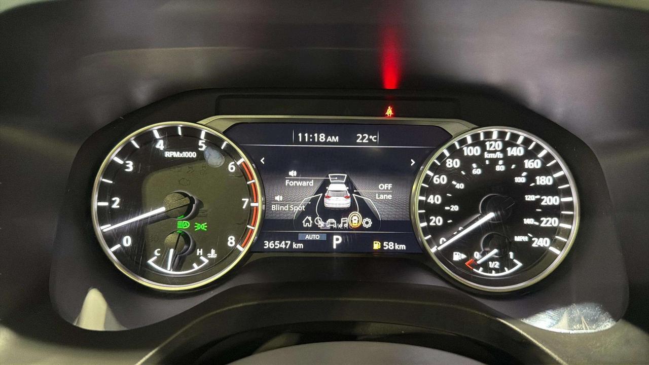 2024 Nissan Rogue S AWD | CLEAN CARFAX| STARTER| CARPLAY|  HTD SEATS Photo