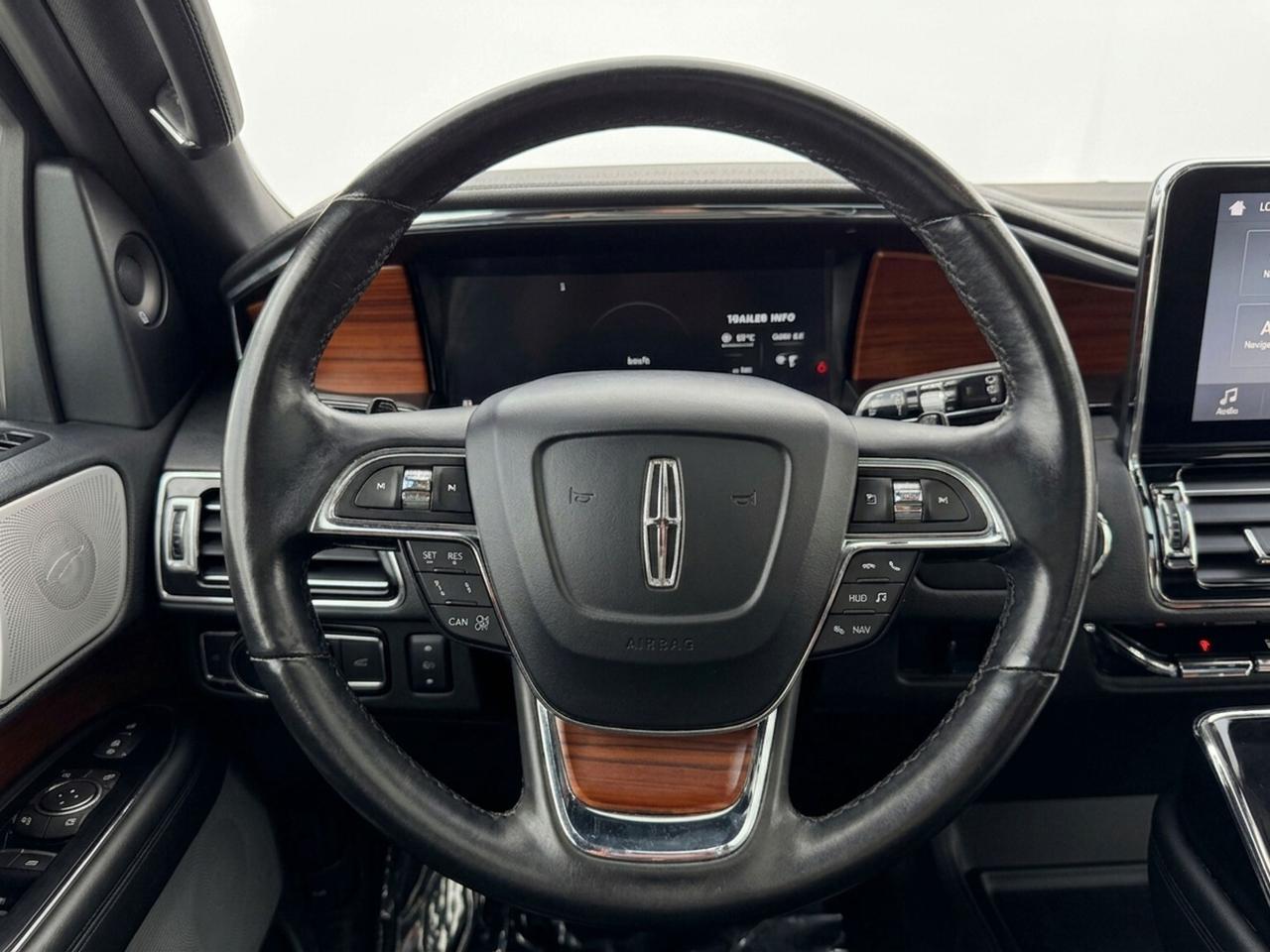 2019 Lincoln Navigator Reserve 4x4 Photo