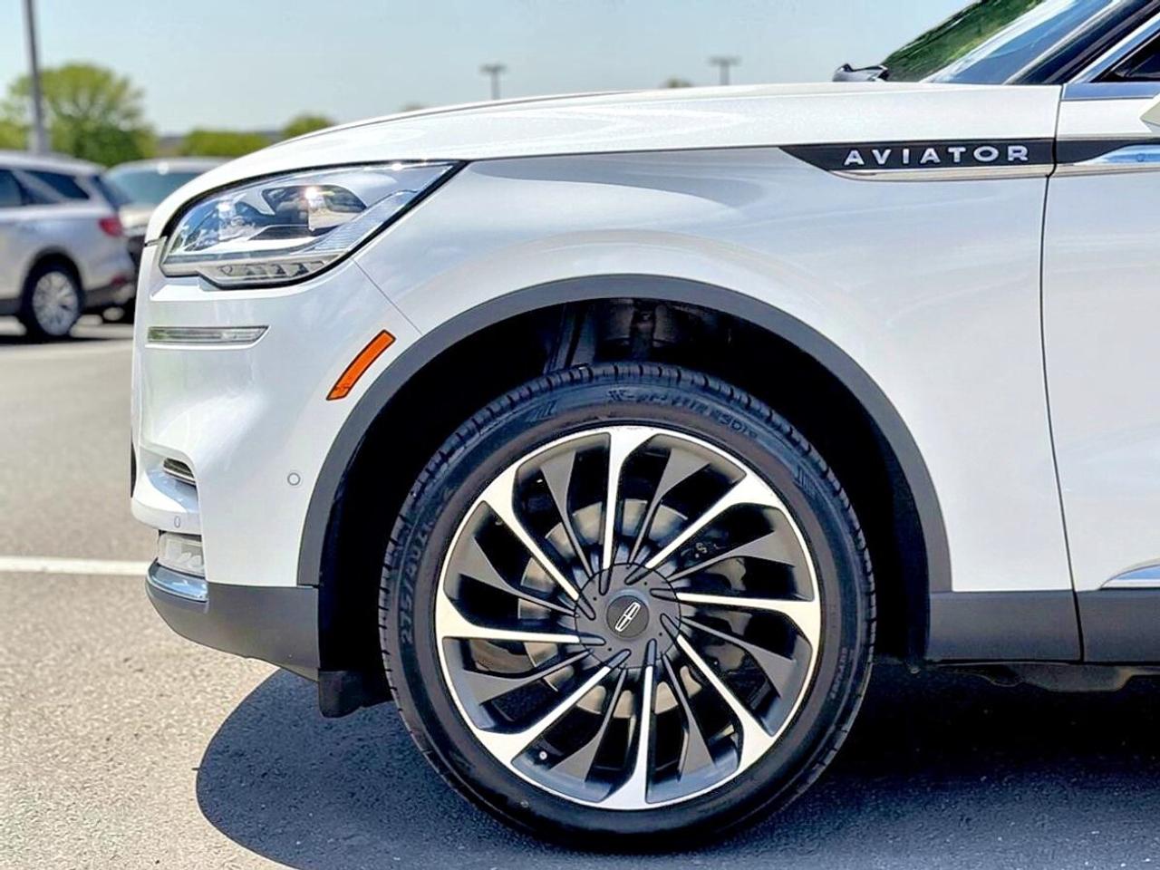 2020 Lincoln Aviator Reserve AWD Photo