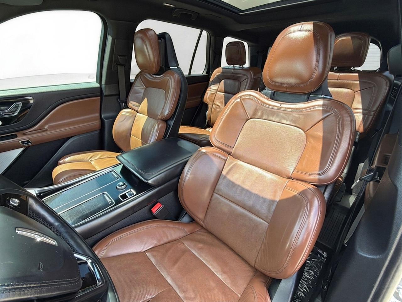 2020 Lincoln Aviator Reserve AWD Photo