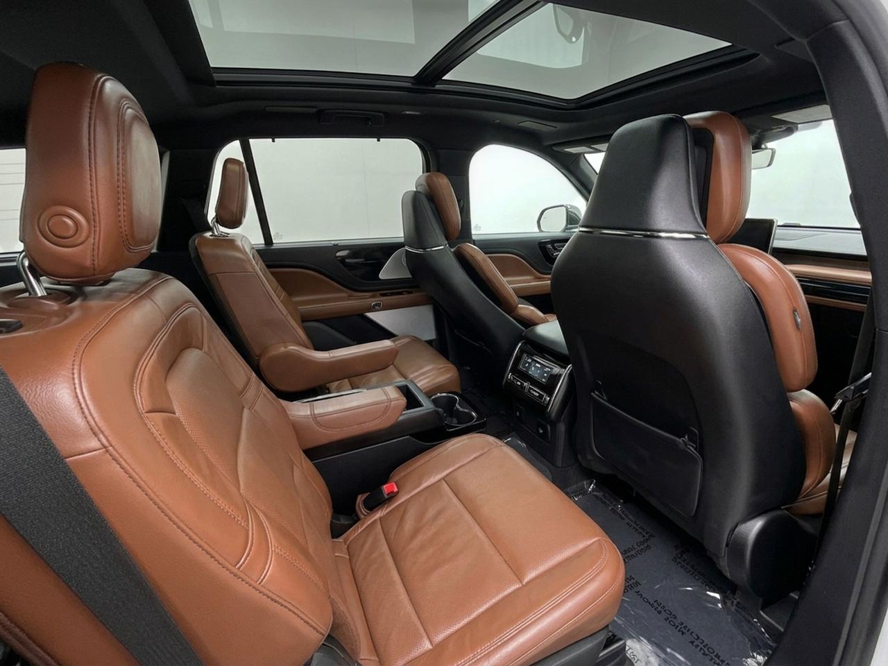 2020 Lincoln Aviator Reserve AWD Photo