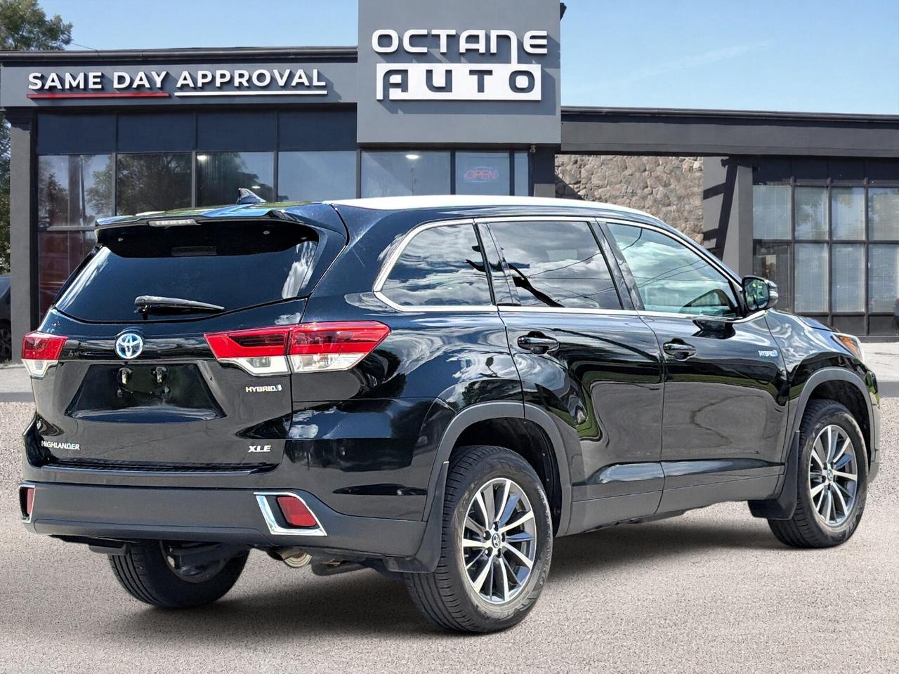 2019 Toyota Highlander AWD Hybrid XLE Photo4