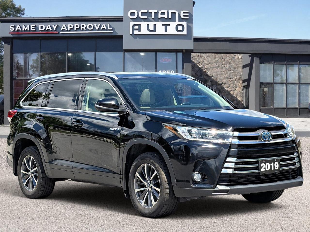 2019 Toyota Highlander AWD Hybrid XLE Photo