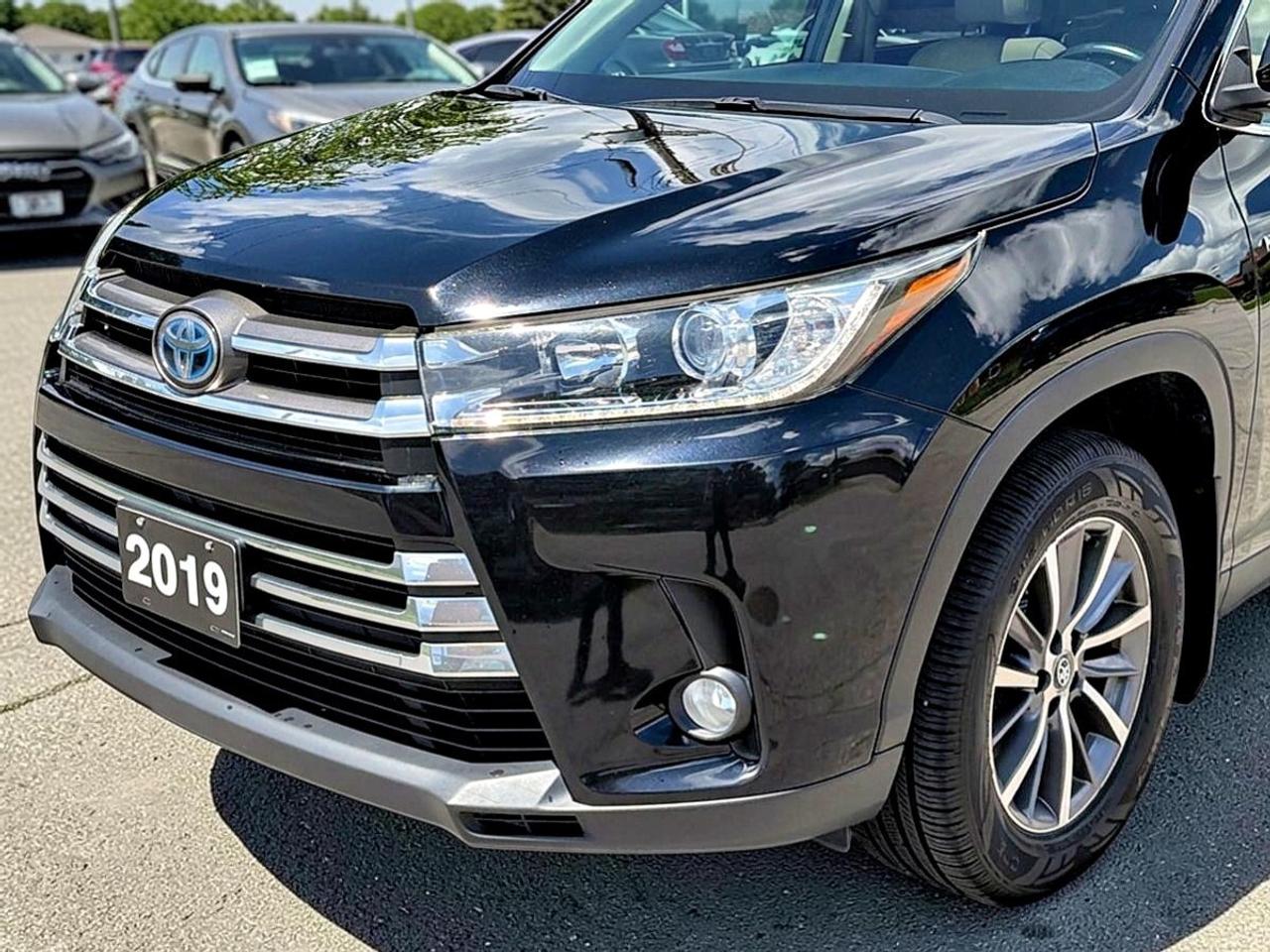 2019 Toyota Highlander AWD Hybrid XLE Photo