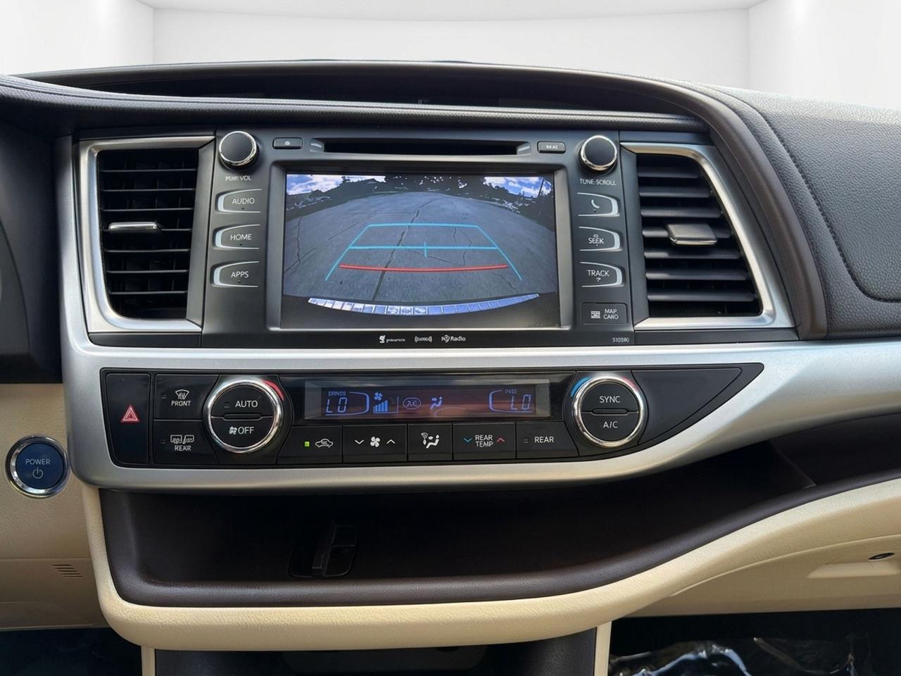 2019 Toyota Highlander AWD Hybrid XLE Photo