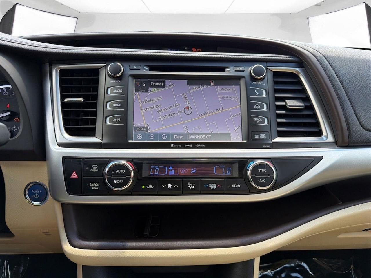 2019 Toyota Highlander AWD Hybrid XLE Photo