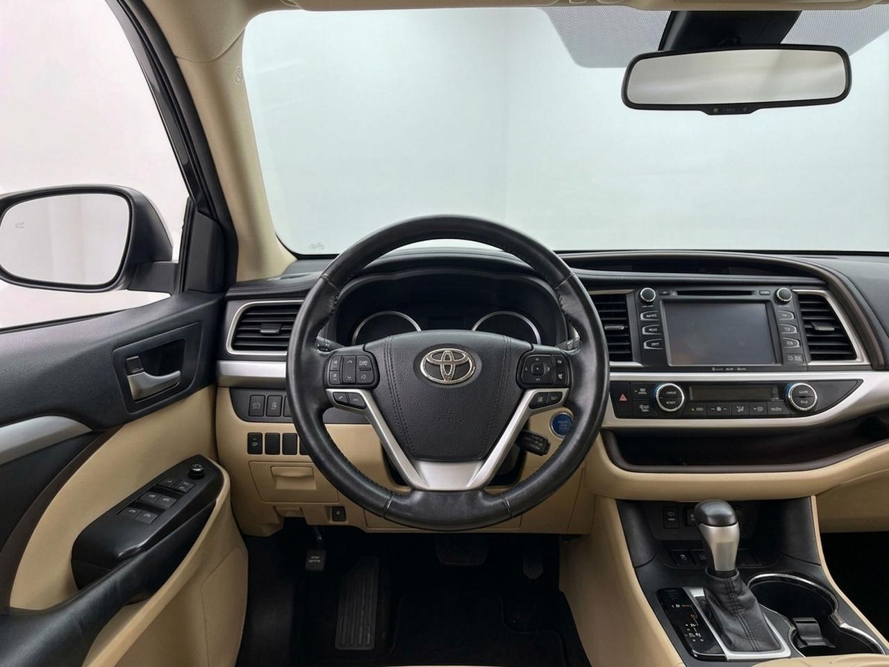 2019 Toyota Highlander AWD Hybrid XLE Photo