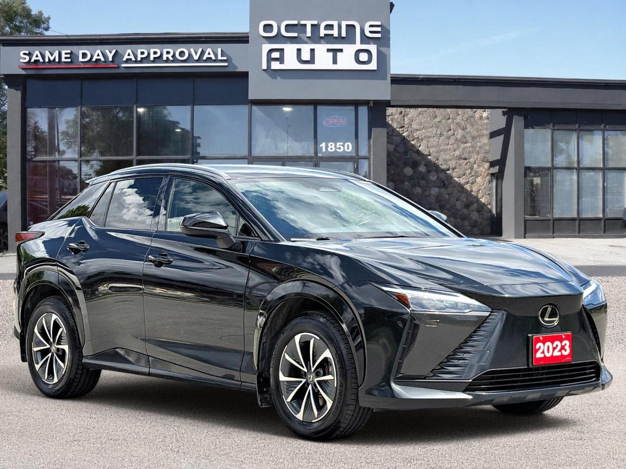 2023 Lexus RZ RZ 450e AWD Photo