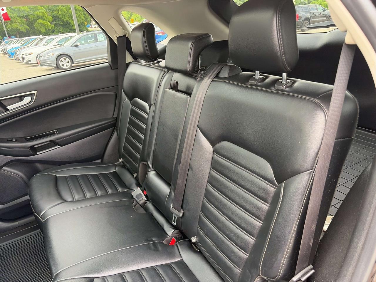 2020 Ford Edge SEL FWD, HEATED SEATS/ WHEEL, REMOTE START! Photo