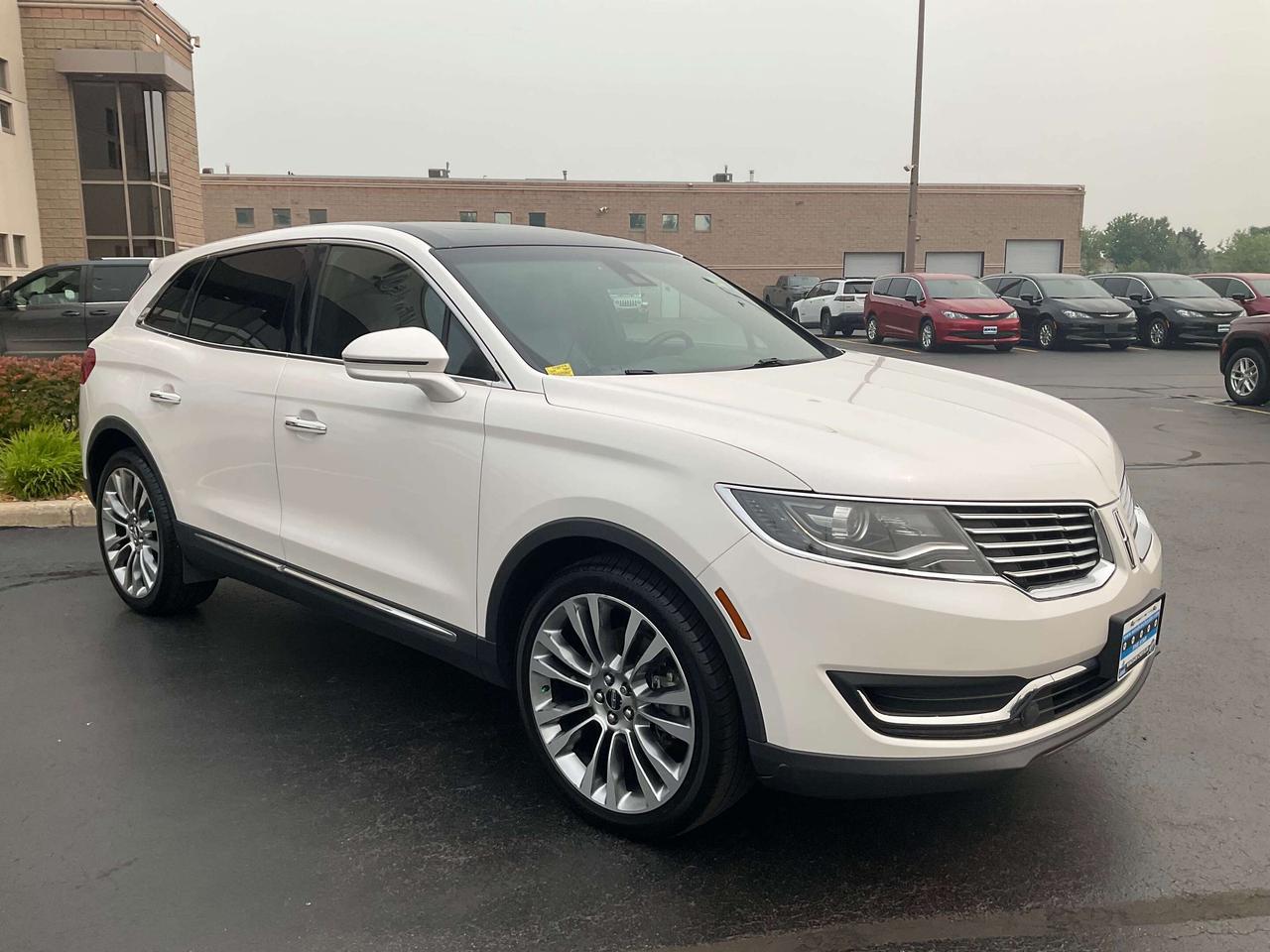 2016 Lincoln MKX LOW KMS / LEATHER / SUNROOF Photo