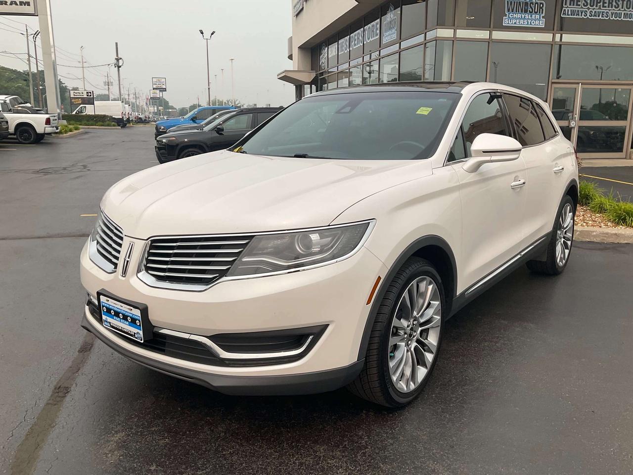 2016 Lincoln MKX LOW KMS / LEATHER / SUNROOF Photo0