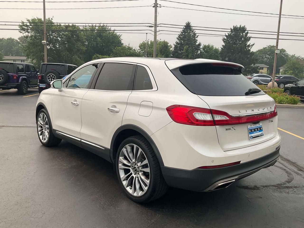 2016 Lincoln MKX LOW KMS / LEATHER / SUNROOF Photo