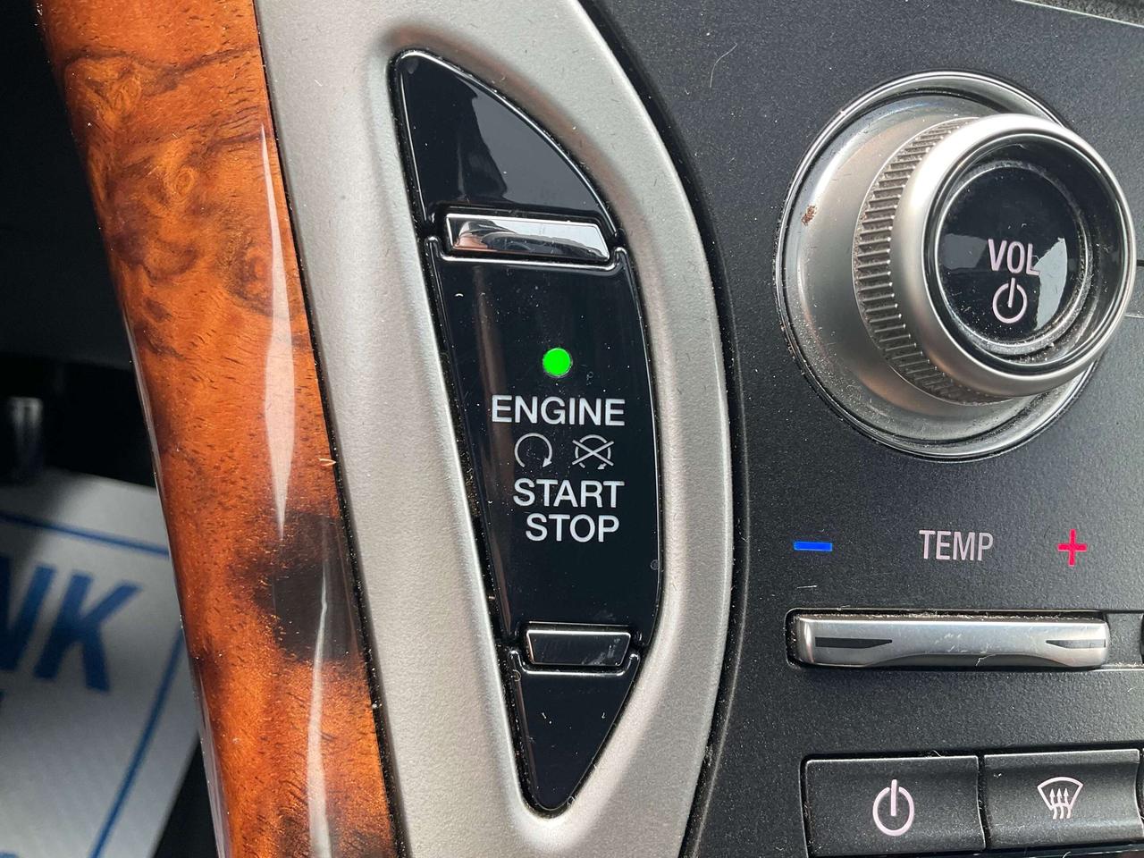 2016 Lincoln MKX LOW KMS / LEATHER / SUNROOF Photo