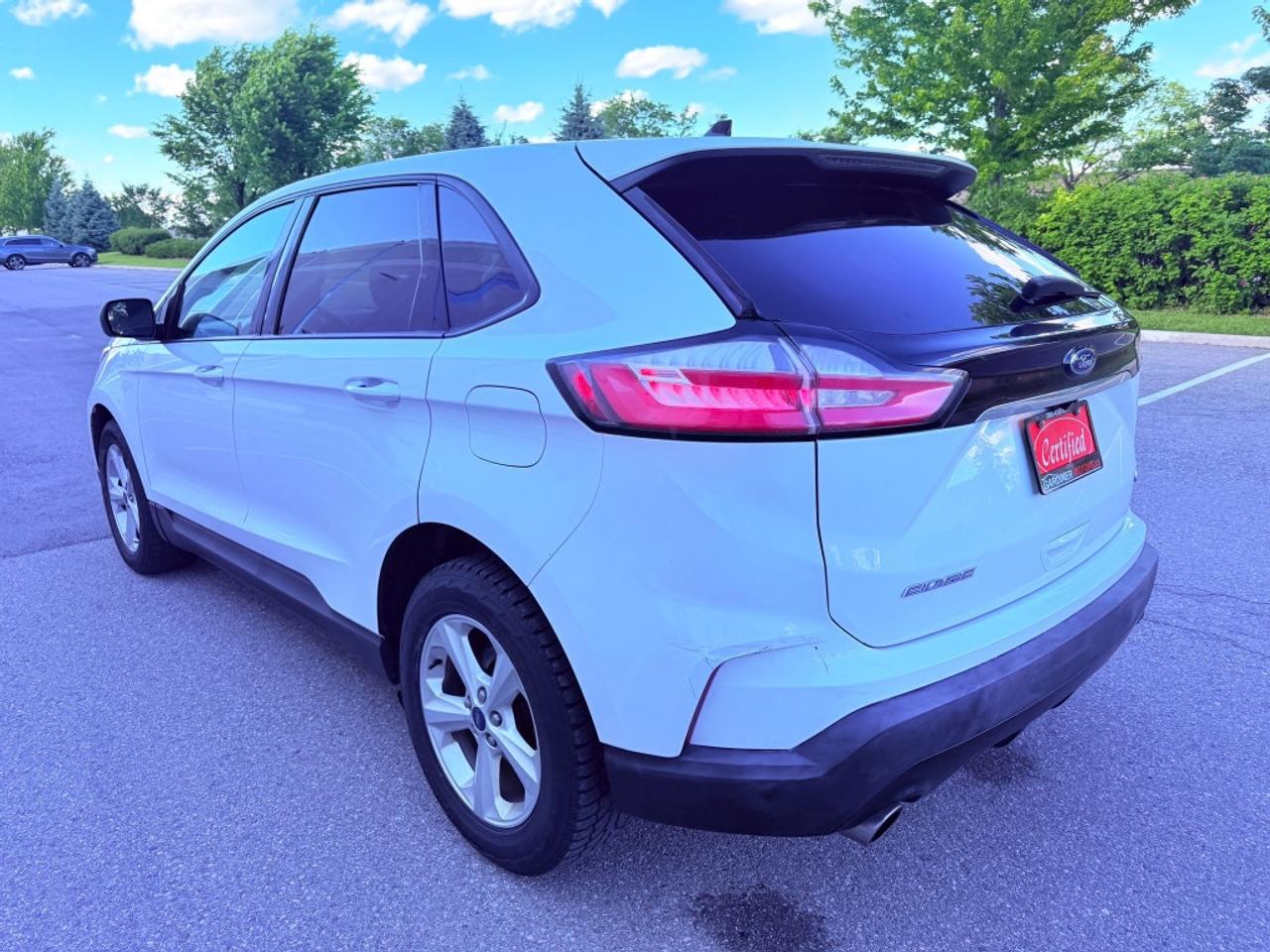 2019 Ford Edge SE 4dr All-wheel Drive Automatic Photo4