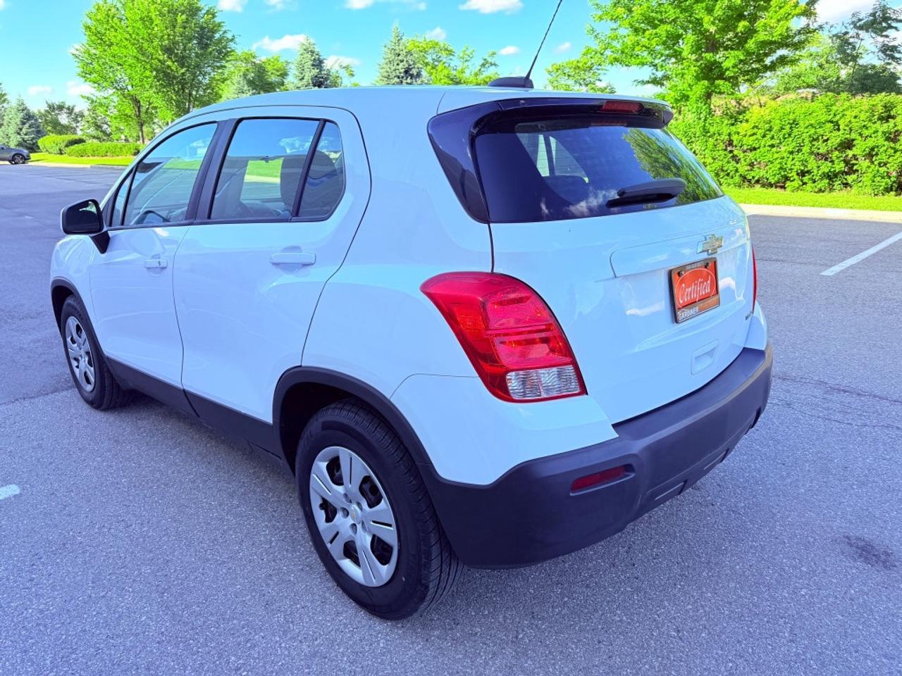 2016 Chevrolet Trax Front-wheel Drive 4dr LS Photo
