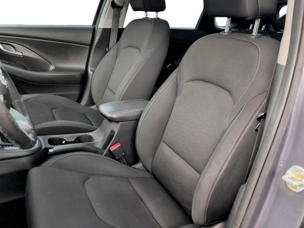 2018 Hyundai Elantra GT GLS  **PANORAMIC SUNROOF** Photo