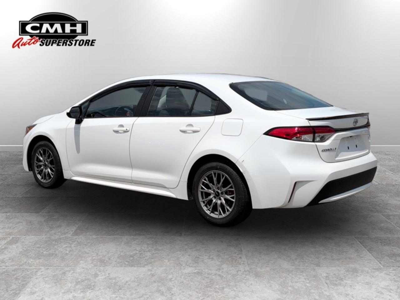 2021 Toyota Corolla LE Ugrade  *LOW KMS - CLEAN CARFAX* Photo2