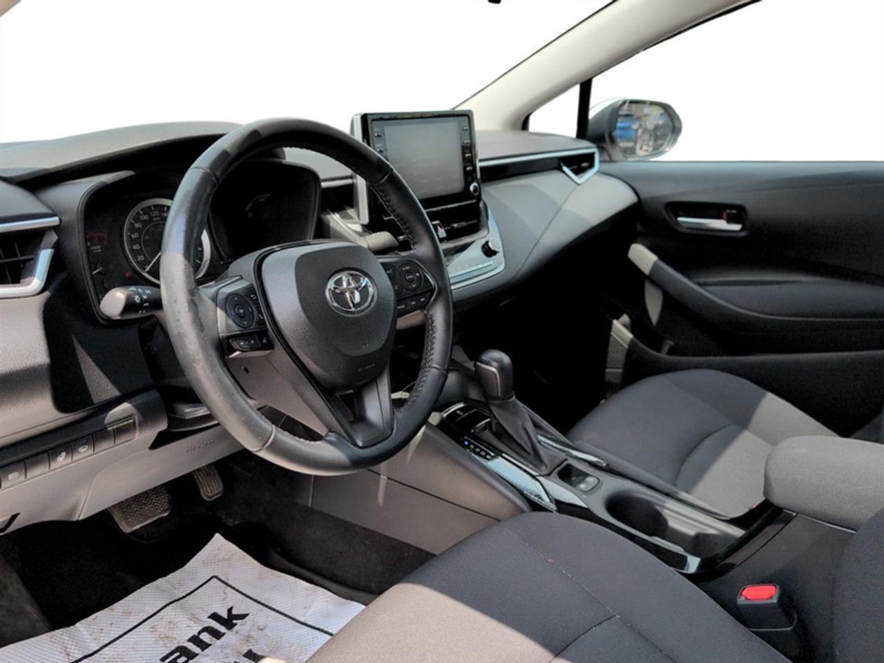 2021 Toyota Corolla LE Ugrade  *LOW KMS - CLEAN CARFAX* Photo