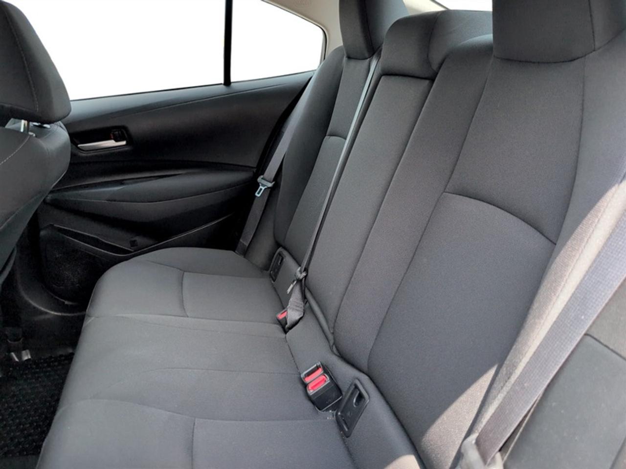 2021 Toyota Corolla LE Ugrade  *LOW KMS - CLEAN CARFAX* Photo