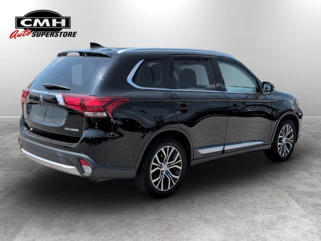 2018 Mitsubishi Outlander ES  **CLEAN CARFAX** Photo4