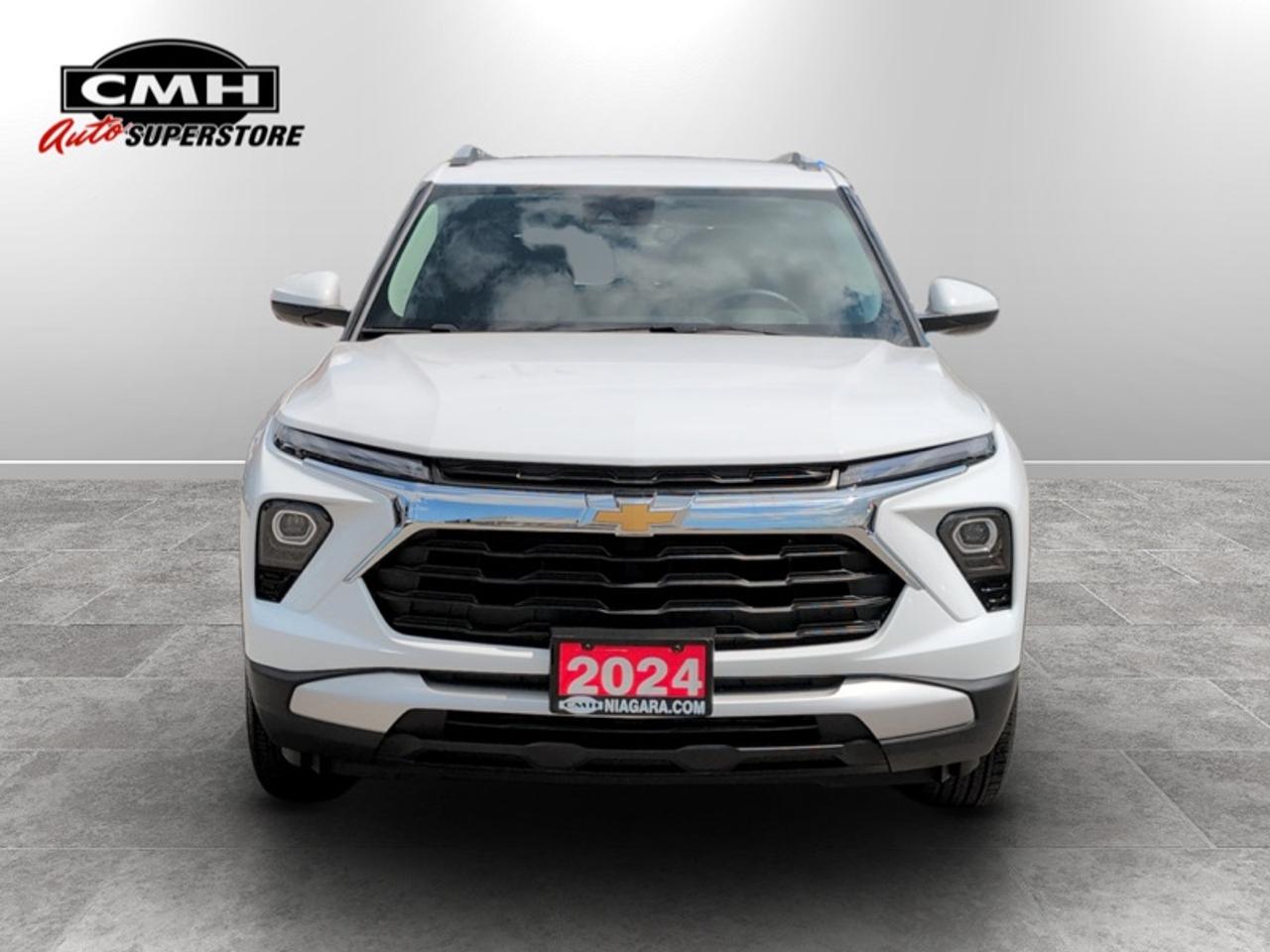 2024 Chevrolet TrailBlazer LT  **LOW MILEAGE** Photo