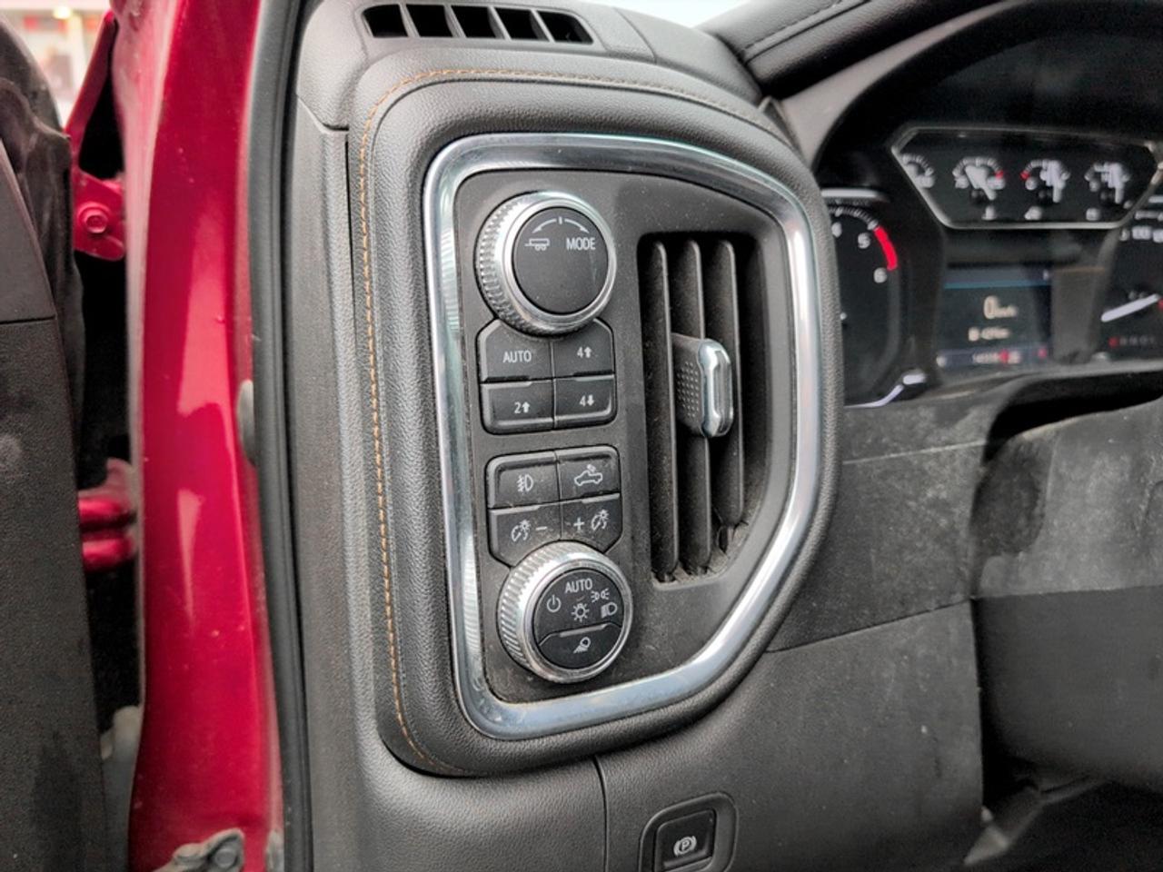 2021 GMC Sierra 1500 AT4 Photo