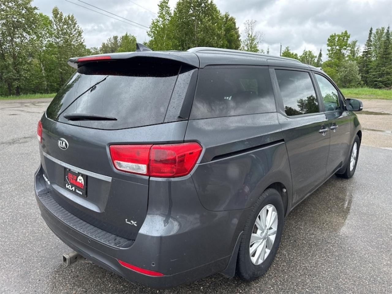 2017 Kia Sedona LX+  One Owner - $184 B/W Photo