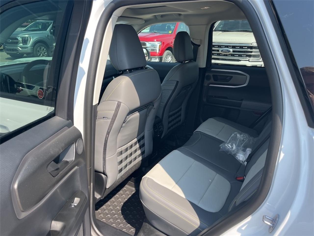 2026 Ford Bronco Sport Badlands  - Sunroof Photo5