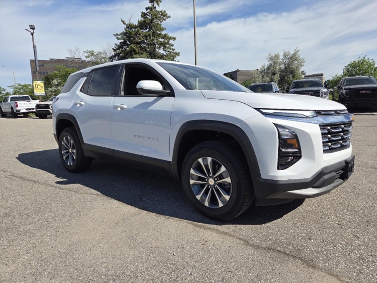 2026 Chevrolet Equinox  Photo2