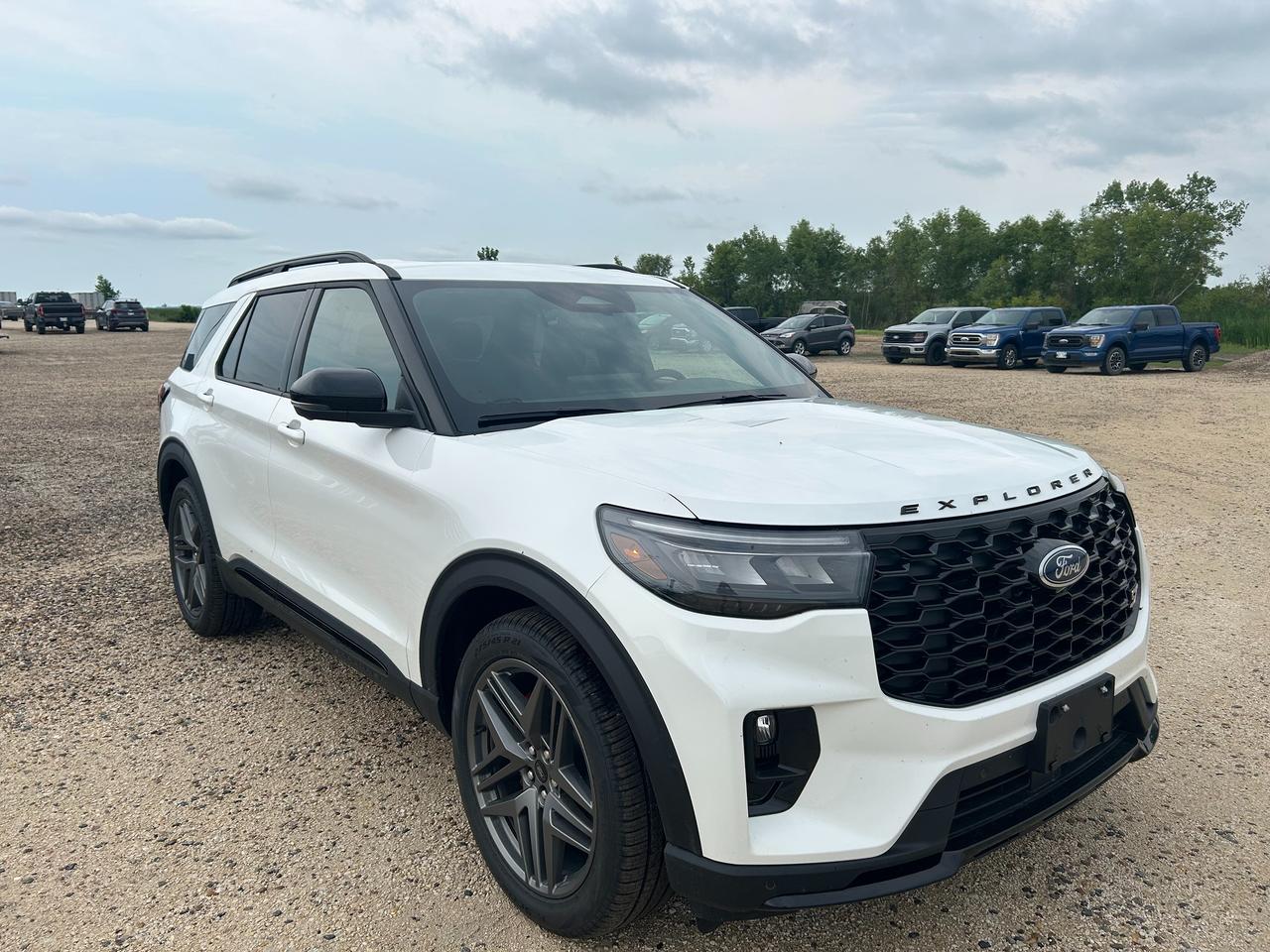 2026 Ford Explorer ST 4WD 400A Photo