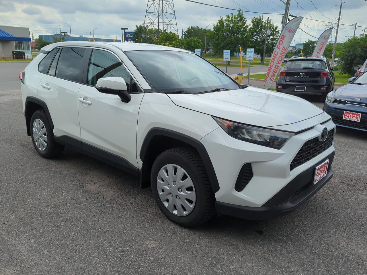 2023 Toyota RAV4 LE