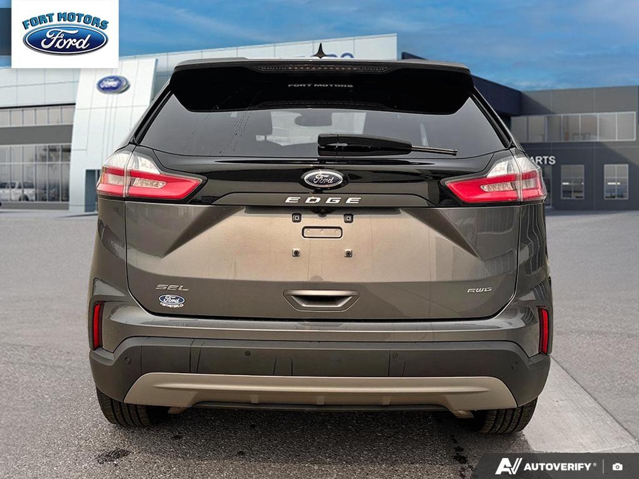 2024 Ford Edge SEL Photo4