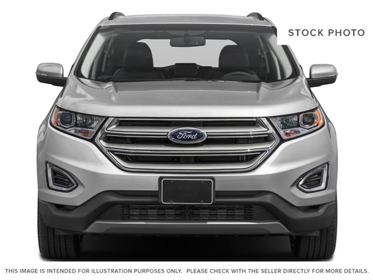 2016 Ford Edge Titanium Photo4