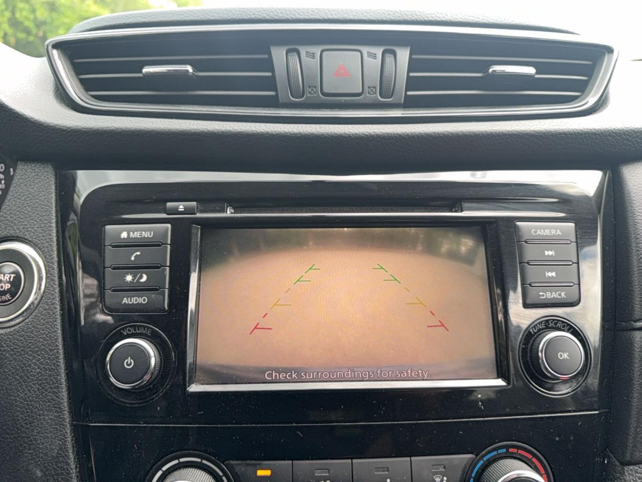 2018 Nissan Rogue SV - AWD - HEATED SEATS - APPLE CARPLAY-ANDROID AUTO Photo