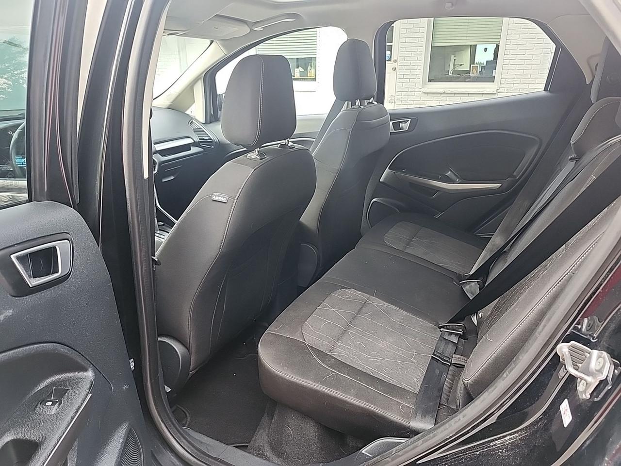 2018 Ford EcoSport SE - AWD- SUNROOF - HEATED SEATS - ALLOYS Photo