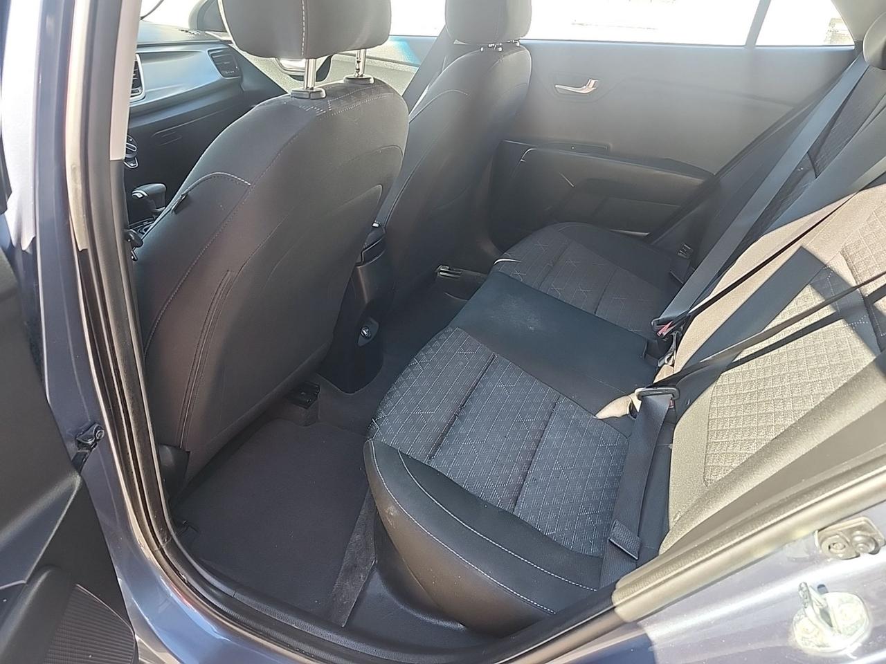 2022 Kia Rio 5 DR LX+ - HEATED SEATS - BLUETOOTH - AUTO - A/C Photo