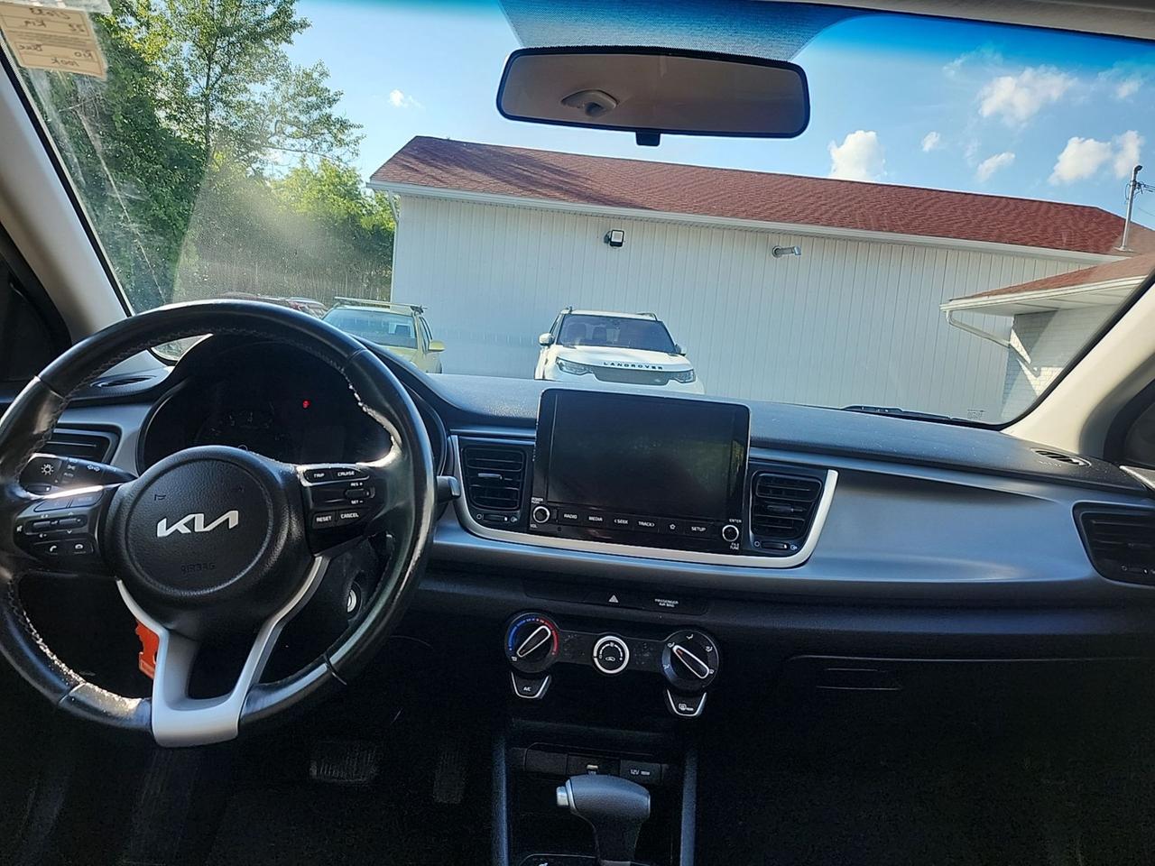 2022 Kia Rio 5 DR LX+ - HEATED SEATS - BLUETOOTH - AUTO - A/C Photo