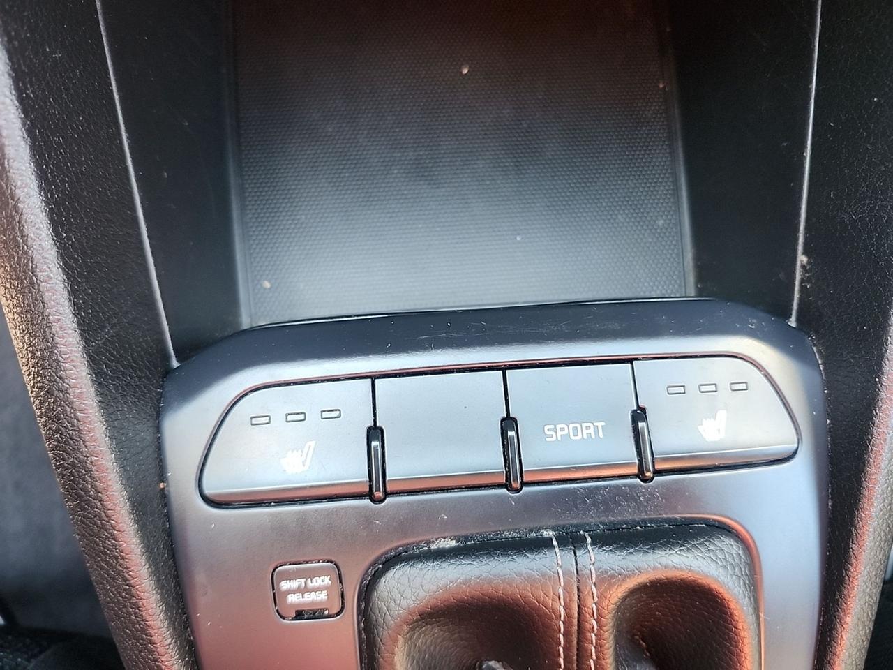2022 Kia Rio 5 DR LX+ - HEATED SEATS - BLUETOOTH - AUTO - A/C Photo
