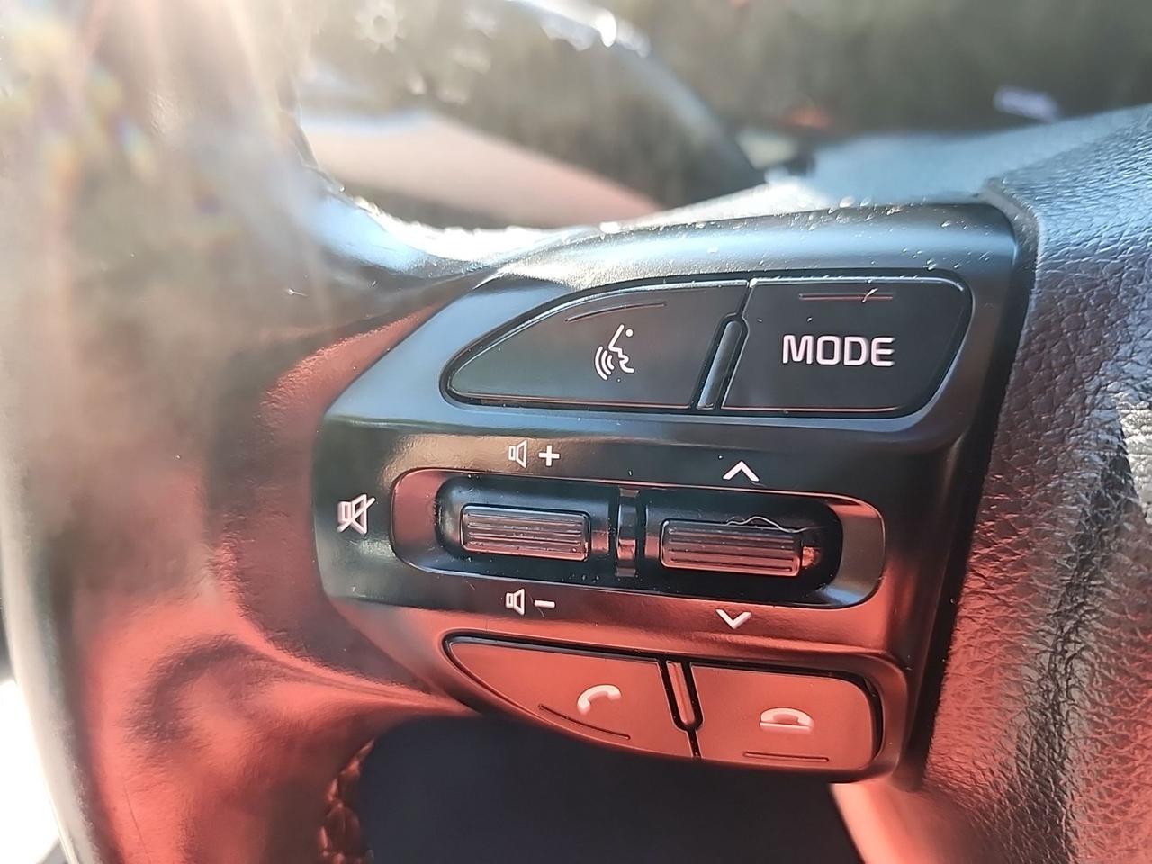 2022 Kia Rio 5 DR LX+ - HEATED SEATS - BLUETOOTH - AUTO - A/C Photo