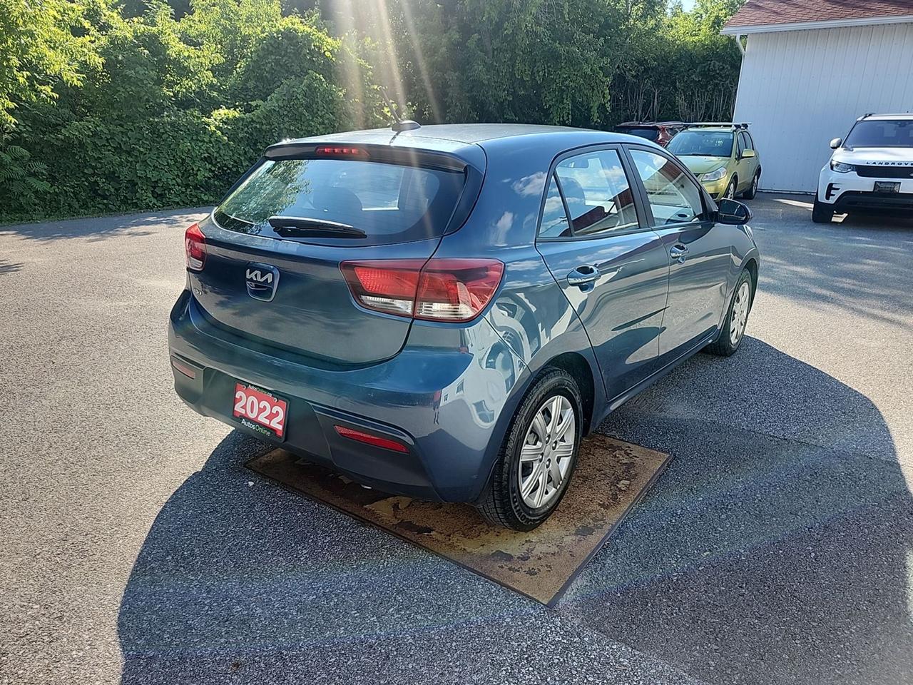 2022 Kia Rio 5 DR LX+ - HEATED SEATS - BLUETOOTH - AUTO - A/C Photo4