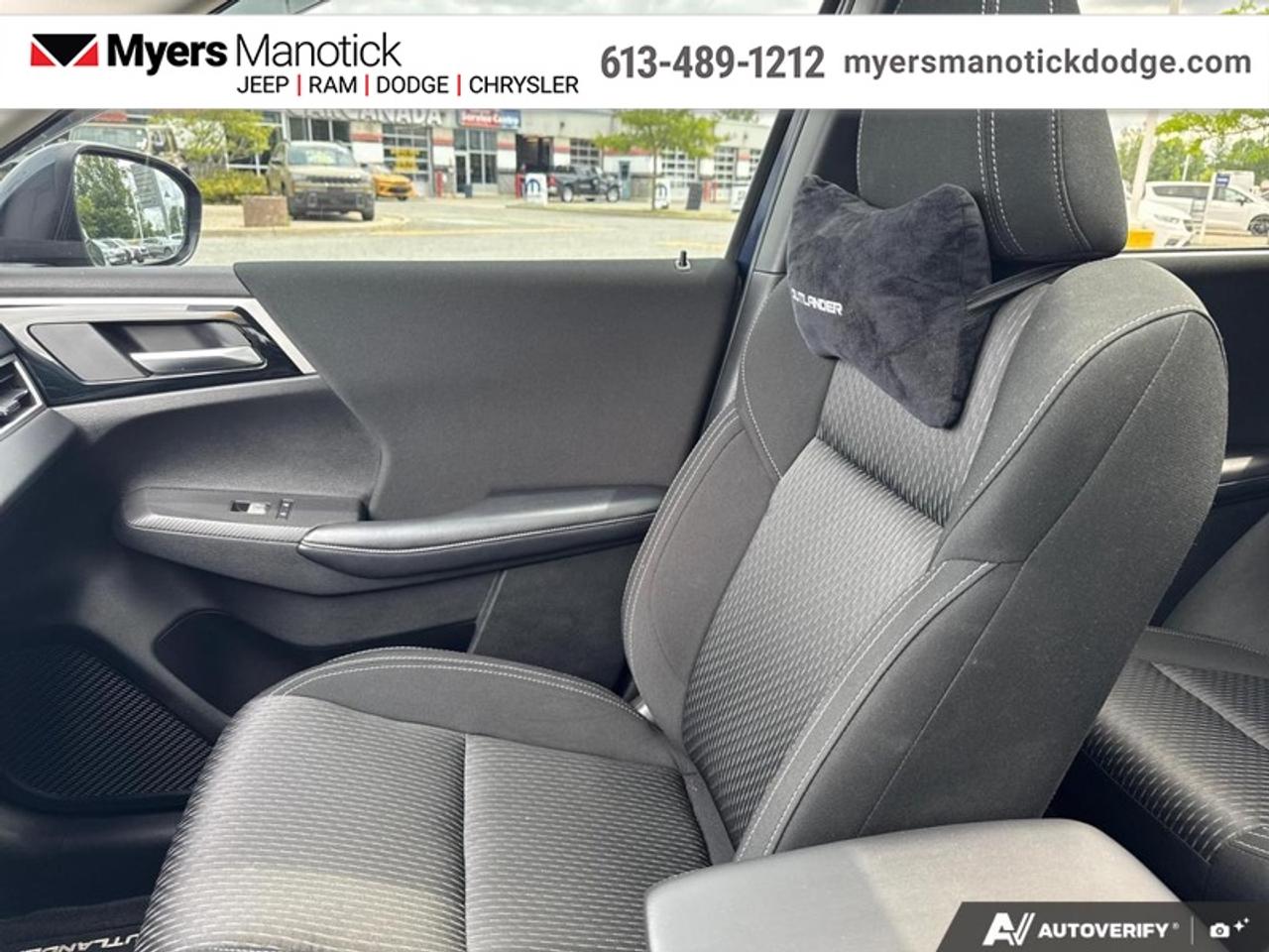 2024 Mitsubishi Outlander SE S-AWC   - Panoramic Sunroof Photo