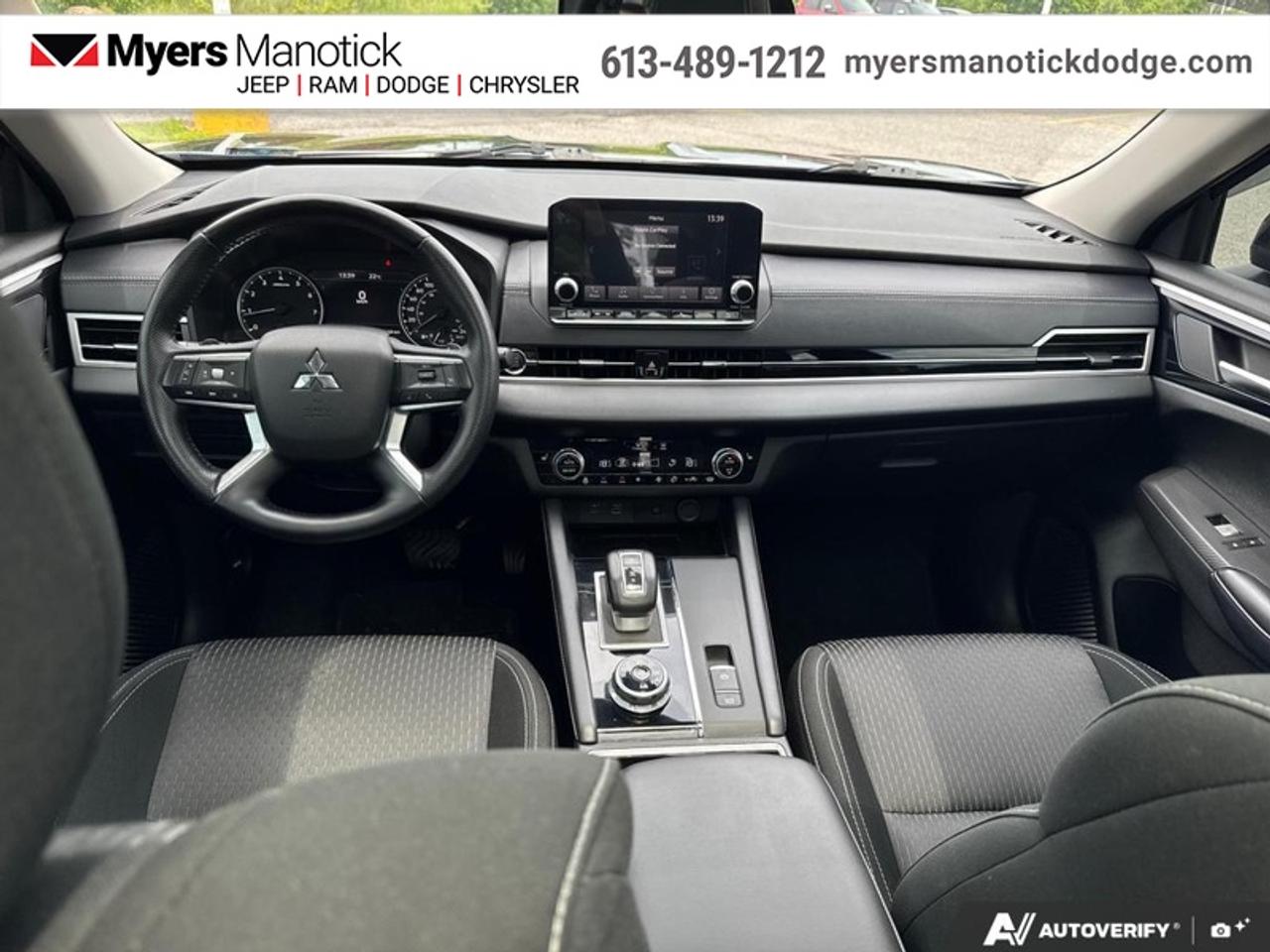 2024 Mitsubishi Outlander SE S-AWC   - Panoramic Sunroof Photo