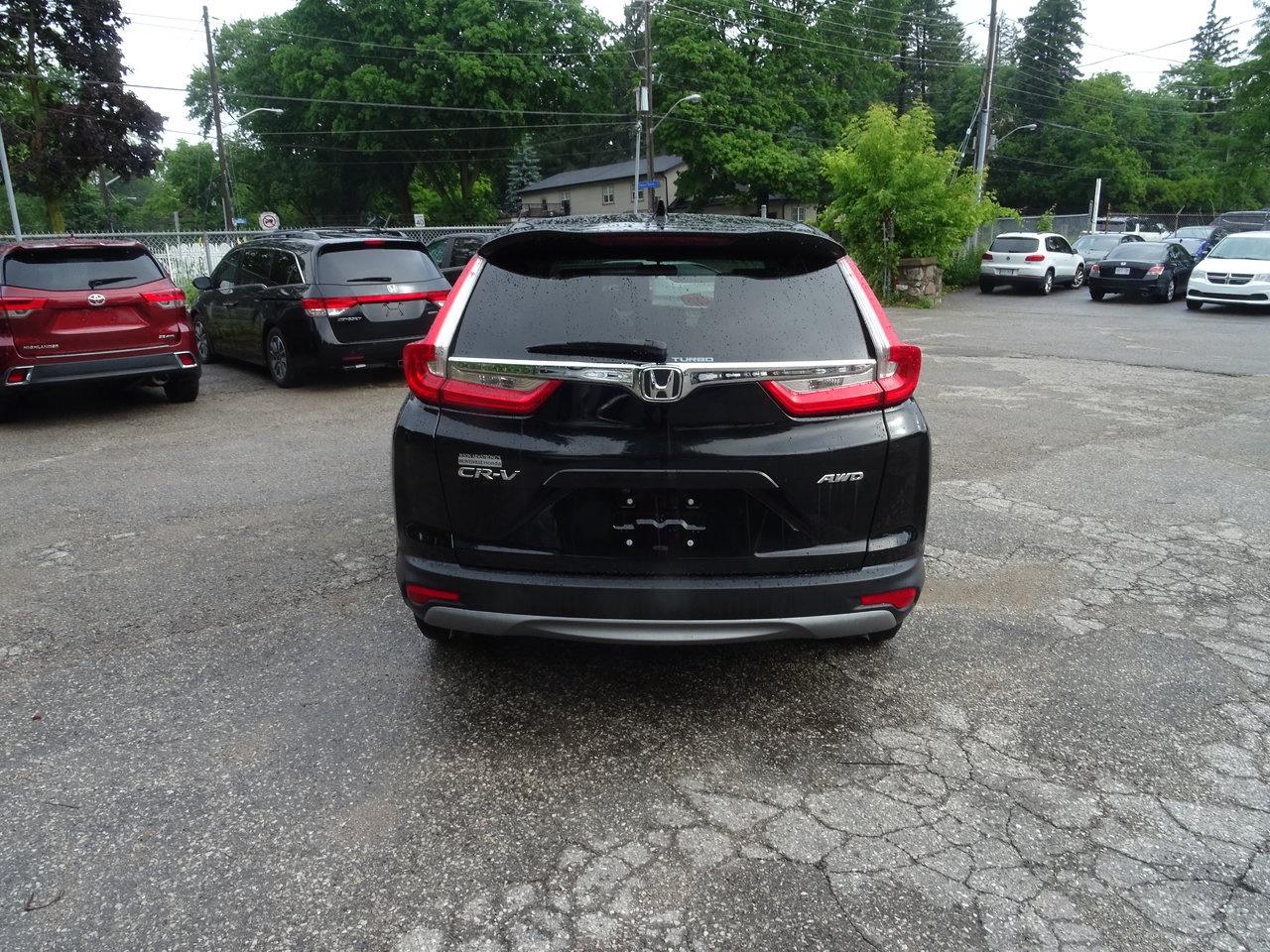 2017 Honda CR-V LX Photo